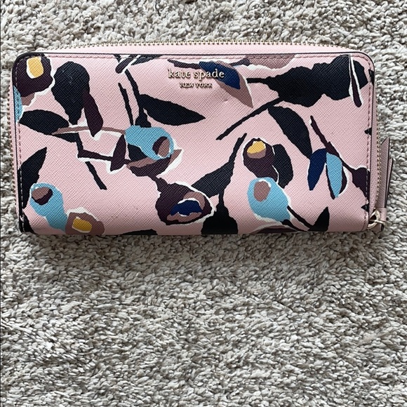 Handbags - Kate Spade Wallet